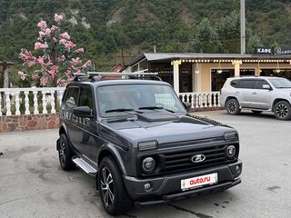2017 Lada (ВАЗ) 2121 (4x4) Urban I Рестайлинг, серебристый, 600000 рублей, вид 3