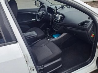 2018 Lada (ВАЗ) Vesta I, белый, 800000 рублей, вид 5
