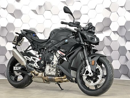2025 BMW S 1000 R, чёрный, 2049000 рублей, вид 1