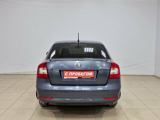 2013 Skoda Octavia II (A5) Рестайлинг, серый, 850000 рублей, вид 5