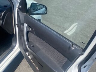 2011 Chevrolet Aveo I Рестайлинг, белый, 500000 рублей, вид 5