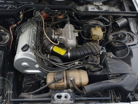 1988 Porsche 924, белый, 1300000 рублей - вид 5