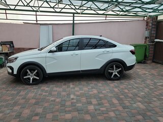 2023 Lada (ВАЗ) Vesta Cross I Рестайлинг (NG), белый, 1250000 рублей, вид 4