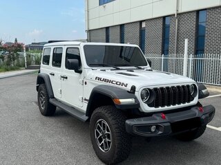 2025 Jeep Wrangler IV (JL) Рестайлинг, белый, 6910000 рублей, вид 4