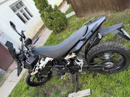 2009 KTM 690 SMR, чёрный, 360000 рублей, вид 2