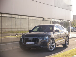 2019 Audi Q8 55 TFSI I (4M), коричневый, 5499000 рублей, вид 1