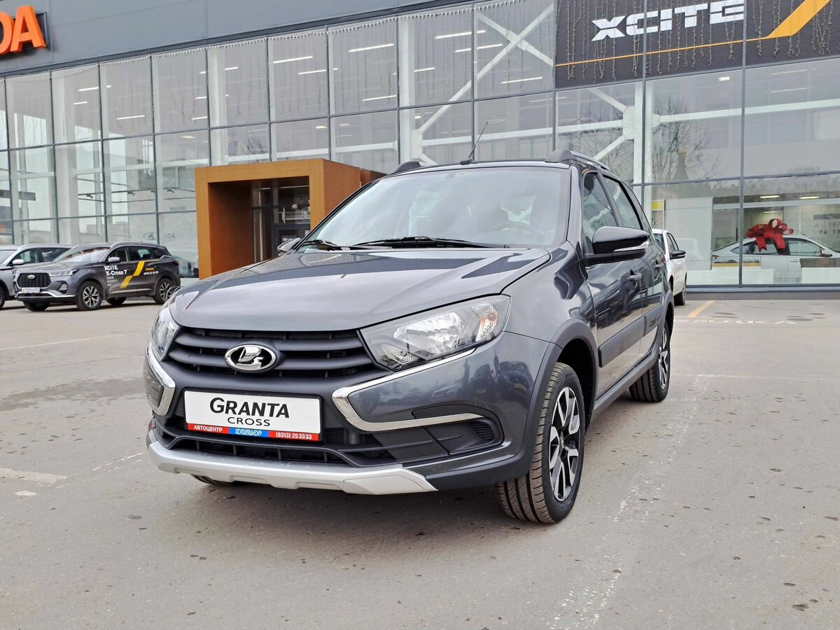 Открыть фотографии: Lada (ВАЗ) Granta I Рестайлинг