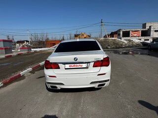 2011 BMW 7 серии 750i xDrive V (F01/F02/F04), белый, 1521000 рублей, вид 4