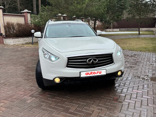 2013 Infiniti QX70, белый, 2200000 рублей, вид 4