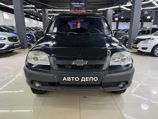 2011 Chevrolet Niva I Рестайлинг, чёрный, 270000 рублей, вид 2