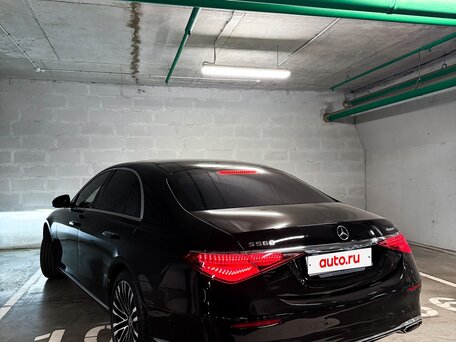 2021 Mercedes-Benz S-Класс 450 Long 4MATIC VII (W223), чёрный, 8999999 рублей, вид 3