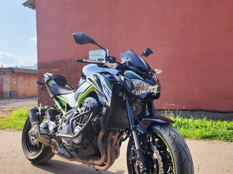 2019 Kawasaki Z 900, белый, 935000 рублей, вид 2