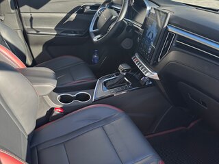 2024 Forthing T5 I, серый, 1650000 рублей, вид 4