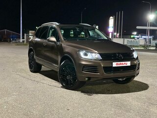 2012 Volkswagen Touareg II, коричневый, 1750000 рублей, вид 3