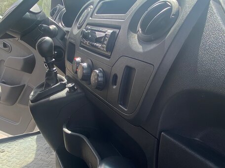 2019 Renault Master, белый, 1800000 рублей, вид 4