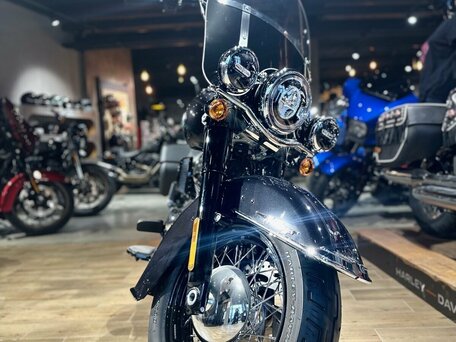 2021 Harley-Davidson Heritage, чёрный, 3500000 рублей, вид 5