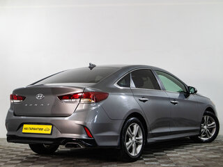 2017 Hyundai Sonata VII (LF) Рестайлинг, серый, 1949000 рублей, вид 4