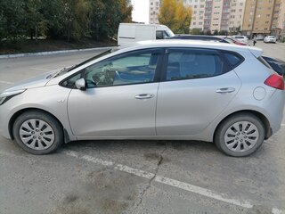 2013 Kia Ceed II, серебристый, 1050000 рублей, вид 4