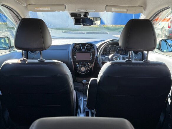 2020 Nissan Note II Рестайлинг, белый, 1469000 рублей - вид 12