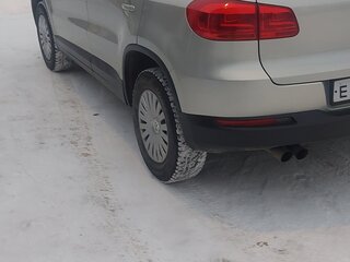 2012 Volkswagen Tiguan I Рестайлинг, жёлтый, 1050000 рублей, вид 5