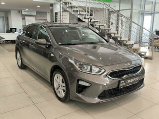 2019 Kia Ceed III, коричневый, 1199000 рублей, вид 3