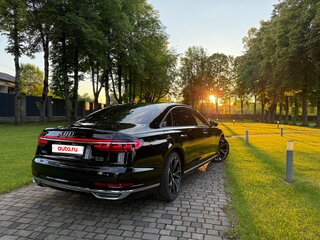 2018 Audi A8 Long 55 TFSI IV (D5), чёрный, 4150000 рублей, вид 3