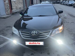 2010 Toyota Camry VI (XV40) Рестайлинг, чёрный, 950000 рублей, вид 1