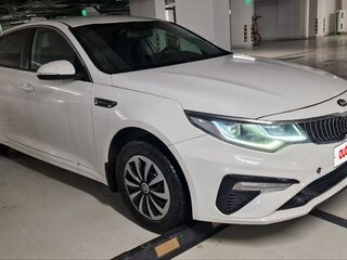 2018 Kia Optima IV Рестайлинг, белый, 1500000 рублей, вид 1