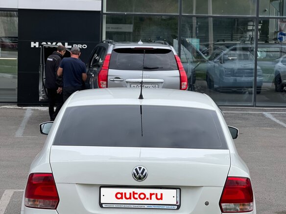 2013 Volkswagen Polo V, белый, 588000 рублей - вид 6