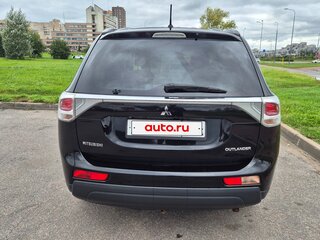 2013 Mitsubishi Outlander III, чёрный, 1150000 рублей, вид 4