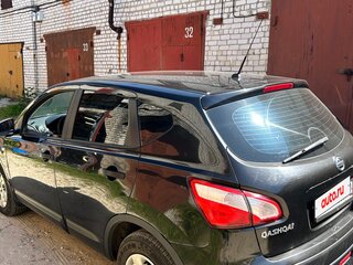 2013 Nissan Qashqai I Рестайлинг, чёрный, 780000 рублей, вид 3