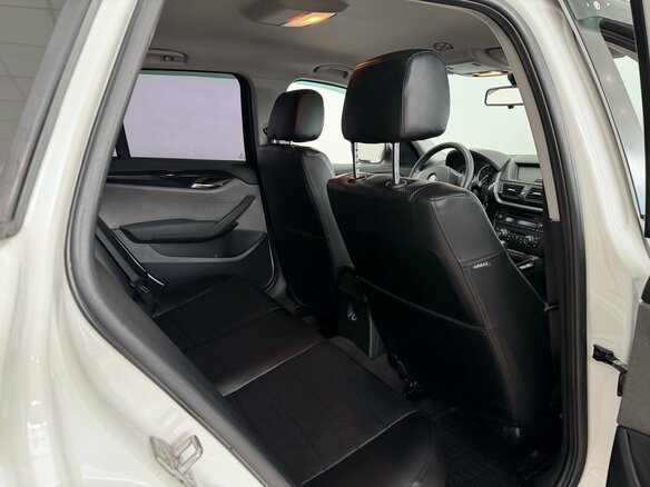 2012 BMW X1 18i I (E84), белый - вид 29
