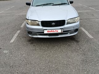 2001 Nissan Expert, серый, 190000 рублей, вид 1