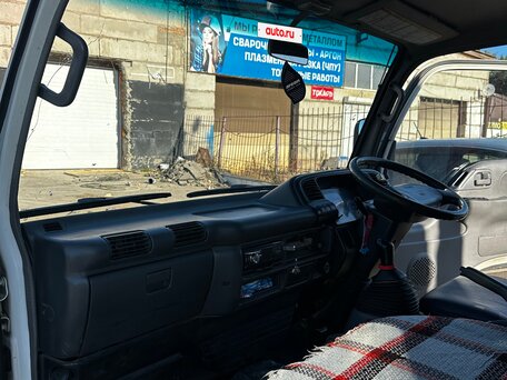 2004 Nissan Atlas, белый, 1500000 рублей, вид 5