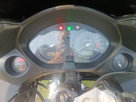 2005 Honda CBF 600, серебристый, 365000 рублей, вид 4