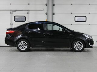 2013 Kia Rio 5-speed III, чёрный, 580000 рублей, вид 4