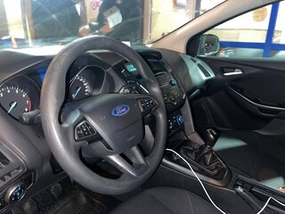 2016 Ford Focus III Рестайлинг, жёлтый, 500000 рублей, вид 5
