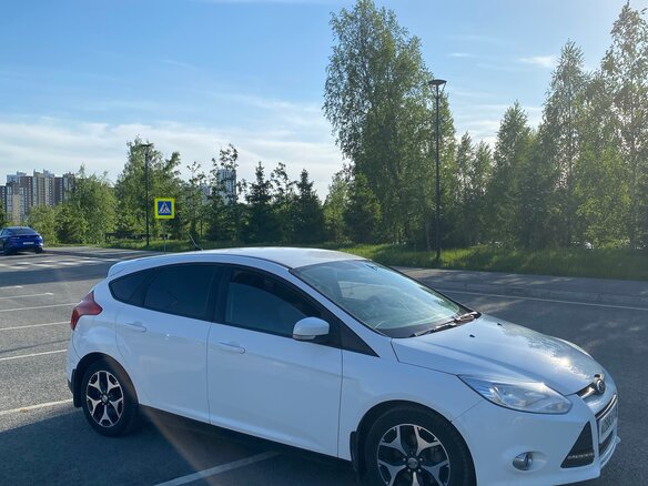 2013 Ford Focus III, белый, 725000 рублей - вид 8