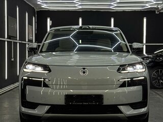 2025 Denza N9 46.9 kWh, серебристый, 7300000 рублей, вид 4
