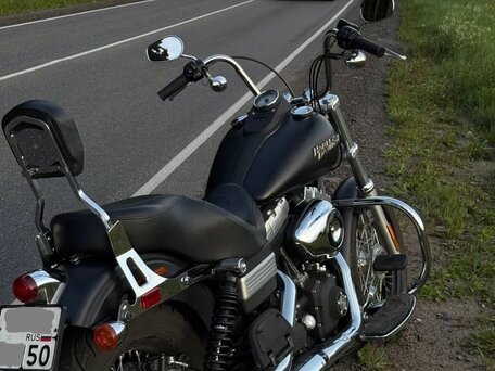 2011 Harley-Davidson Street Bob, чёрный, 800000 рублей, вид 2
