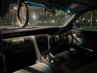 2002 Nissan Laurel VIII (C35), белый, 650000 рублей, вид 5