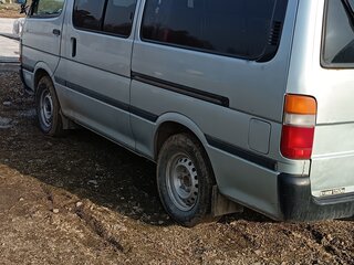 2002 Toyota HiAce H100, голубой, 500000 рублей, вид 2