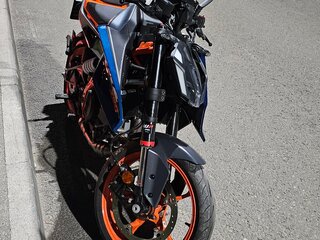 2024 KTM 390 Duke, синий, 590000 рублей, вид 1