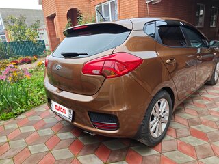 2015 Kia Ceed II Рестайлинг, коричневый, 1450000 рублей, вид 3