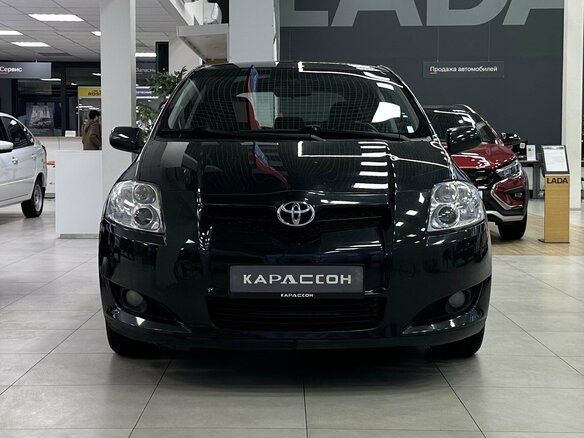 2008 Toyota Auris I, чёрный, 576000 рублей - вид 2
