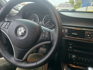 2009 BMW 3 серии 320i V (E90/E91/E92/E93) Рестайлинг, чёрный, 1500000 рублей, вид 5
