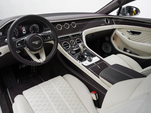 2025 Bentley Continental GT Speed IV, серый, 37500000 рублей - вид 10
