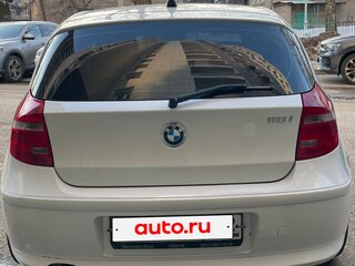 2011 BMW 1 серии 116i I (E81/E82/E87/E88) Рестайлинг, белый, 900000 рублей, вид 4