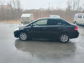 2011 Nissan Tiida I Рестайлинг, чёрный, 650000 рублей, вид 5