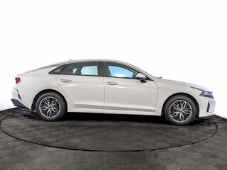 2021 Kia K5 III, белый, 2620000 рублей, вид 4